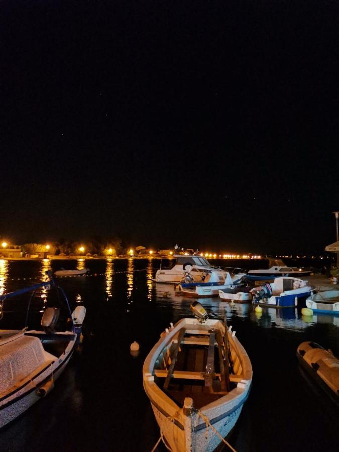 Apartman Zvoncica Vrsi Luaran gambar