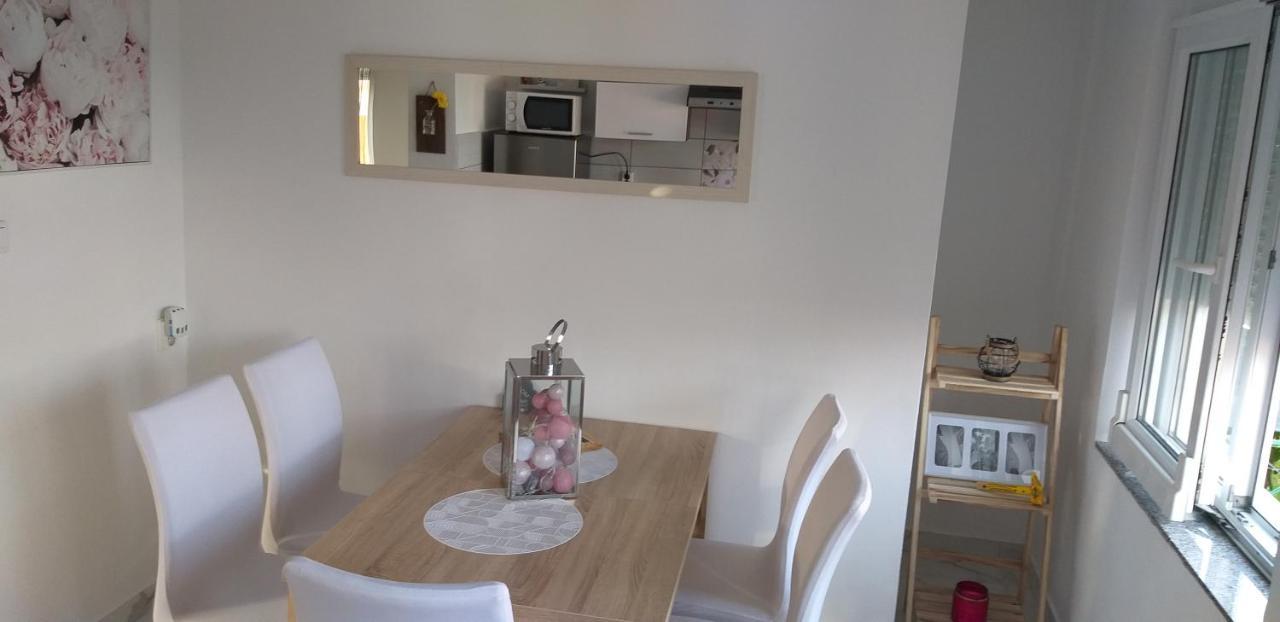 Apartman Zvoncica Vrsi Luaran gambar