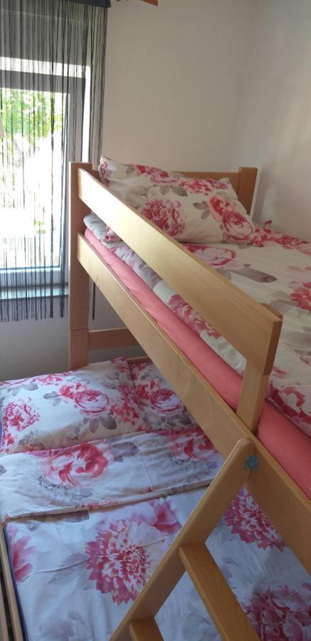 Apartman Zvoncica Vrsi Luaran gambar